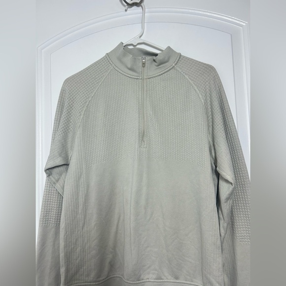 Lululemon Men’s Beige Textured Waffle Pullover Quarter Zip Sweater size small - Picture 4 of 15